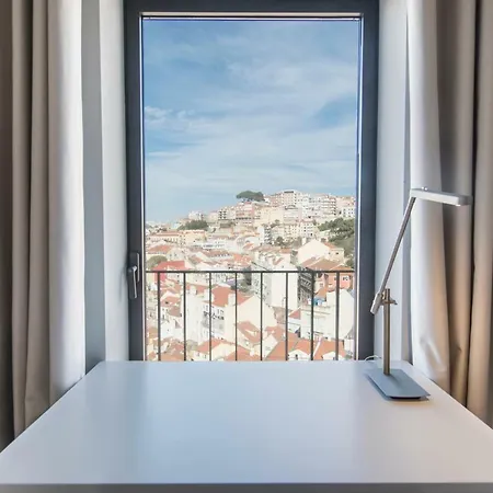 Modern With View Near Castelo De Sao Jorge Lisbon