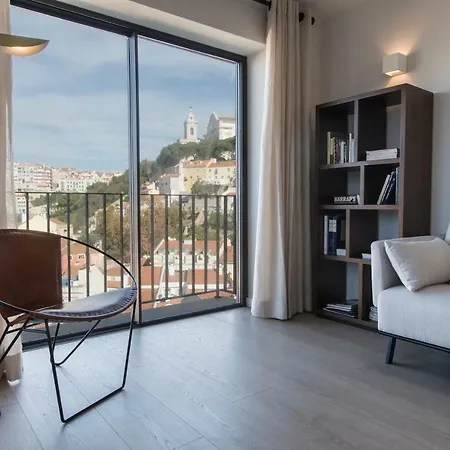 Modern With View Near Castelo De Sao Jorge * Lisbon