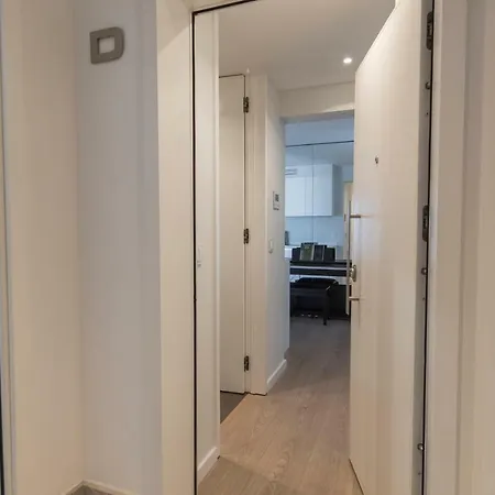 Modern With View Near Castelo De Sao Jorge Apartment *