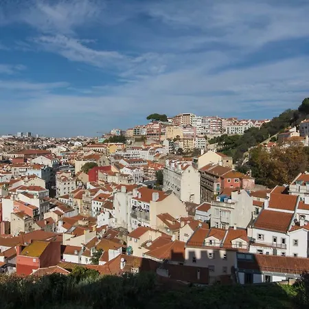 Modern With View Near Castelo De Sao Jorge * Lisboa