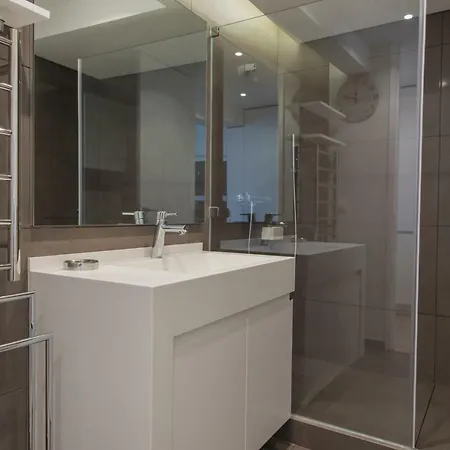 Modern With View Near Castelo De Sao Jorge Appartement